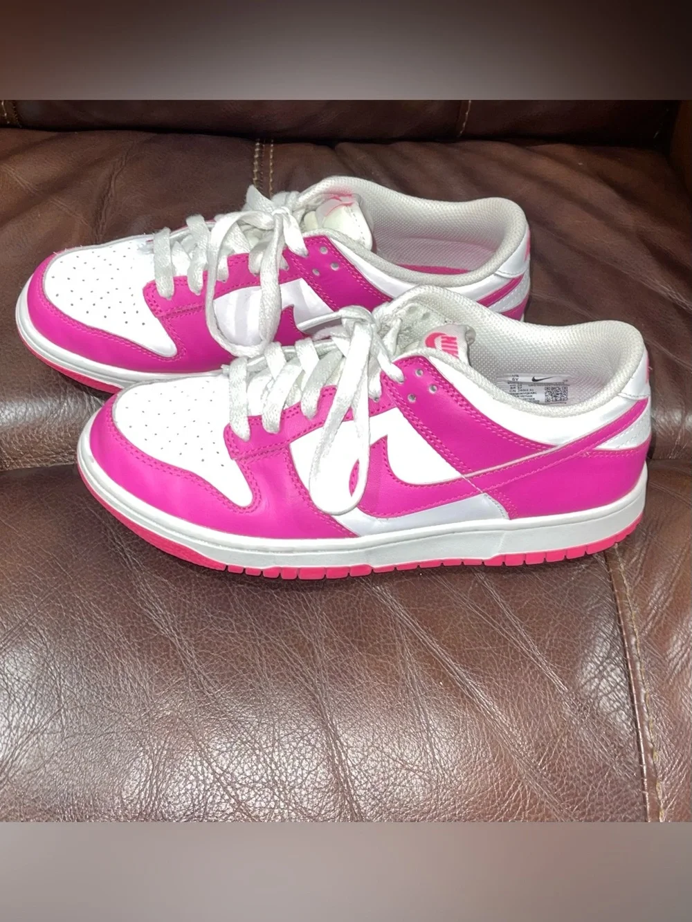 Nike bright pink